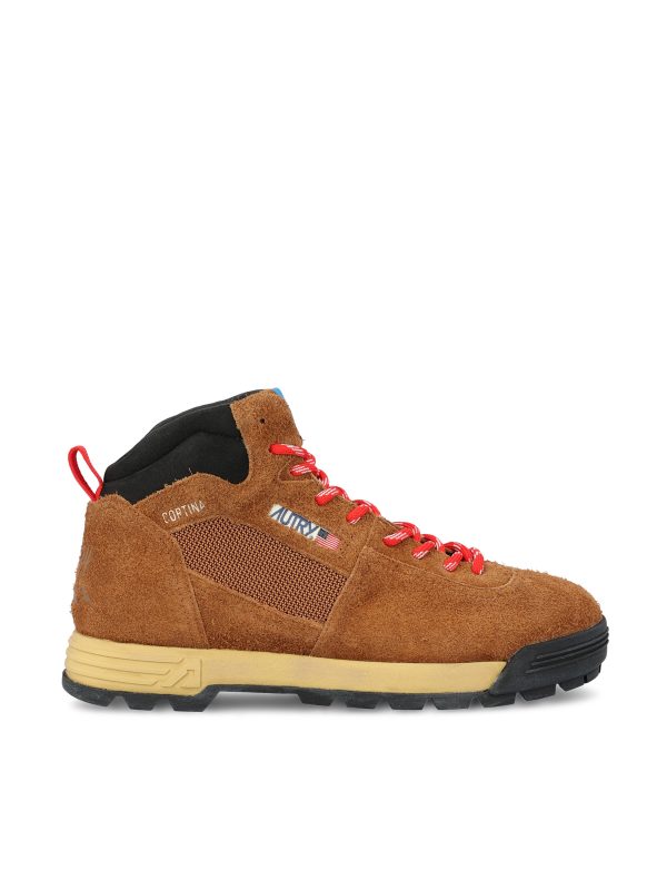 Stivale realizzato in suede e nylon cordura.
