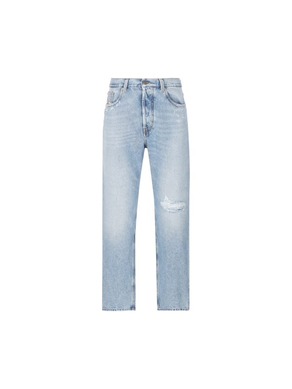 Jeans realizzati in cotone.