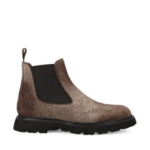 Polacchino realizzato in suede.