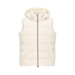 Gilet realizzato in poliammide.