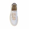 Sneakers realizzate in pelle. — изображение 4
