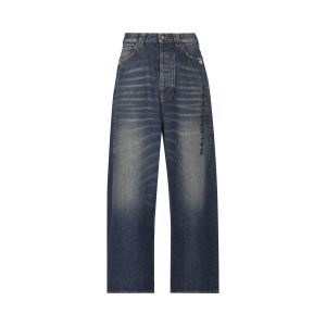 Pantaloni realizzati in cotone.