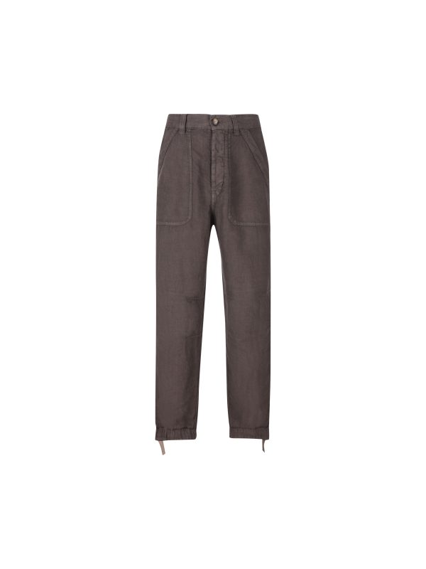 Pantalone realizzato in lino.