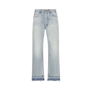 Jeans realizzati in cotone.