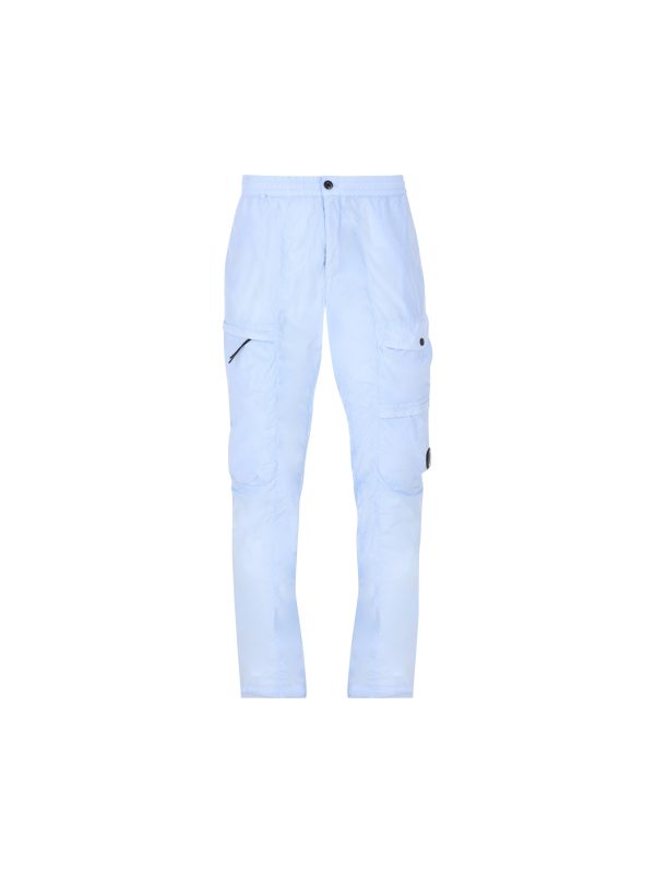 Pantaloni realizzati in poliammide.