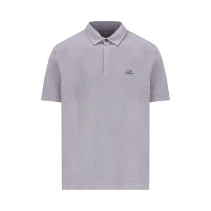 Polo realizzata in cotone.