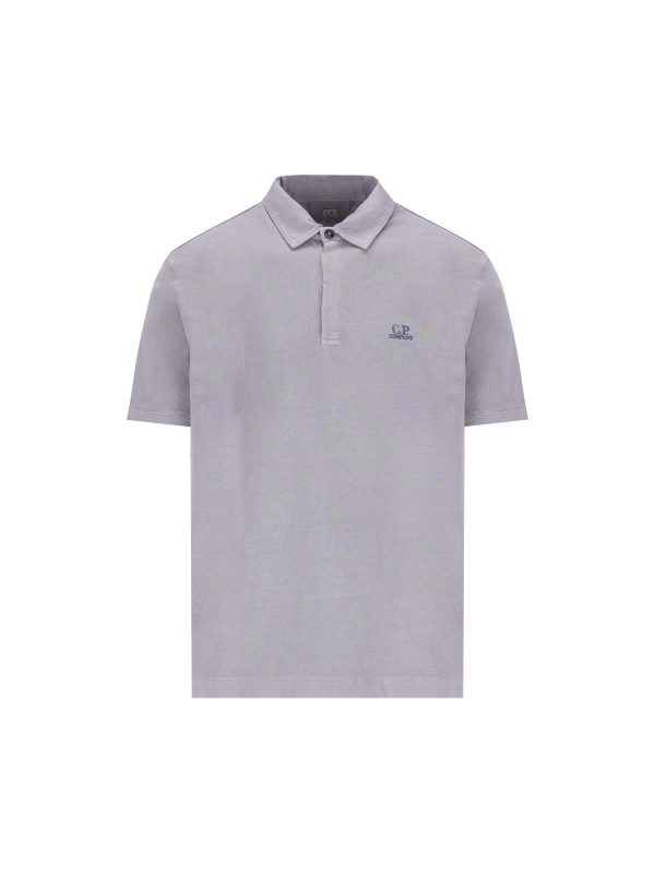 Polo realizzata in cotone.