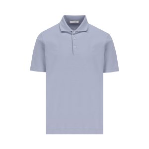 Polo realizzata in cotone ed elastan.