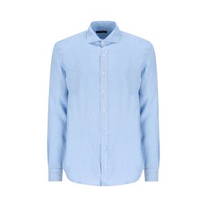 Camicia realizzata in lino.