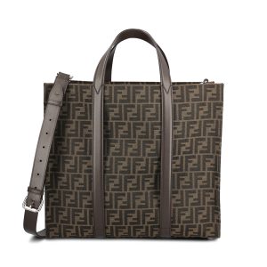 Borsa realizzata in tessuto.