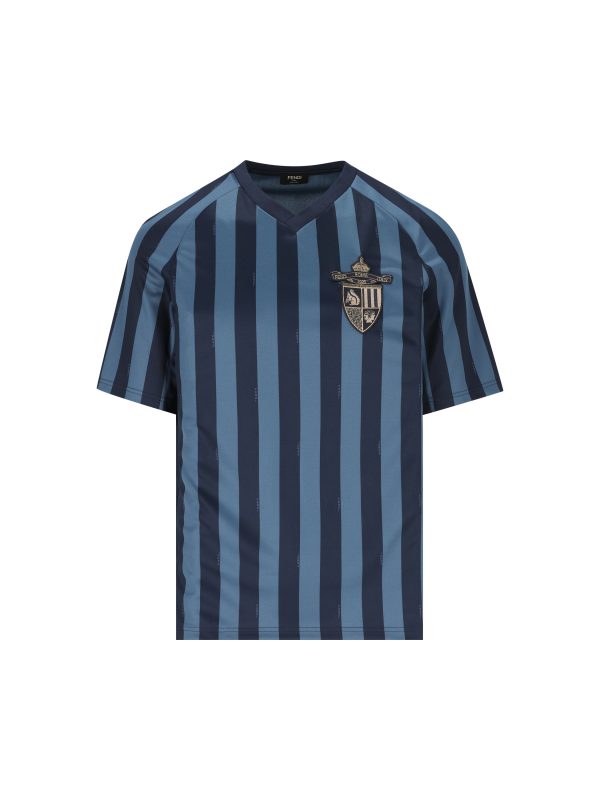 T-Shirt realizzato in poliestere.