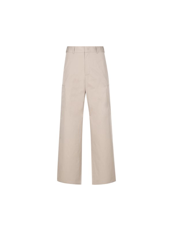 Pantaloni realizzati in cotone.