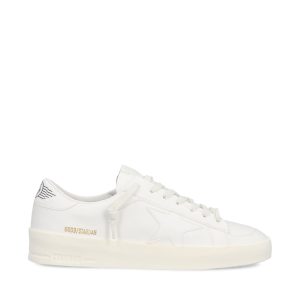 Sneakers realizzate in pelle.