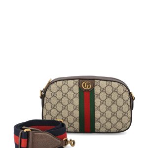 Borsa realizzata in poliuretano.