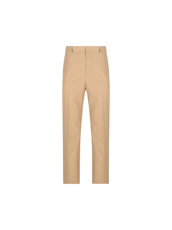 Pantaloni realizzati in cotone.