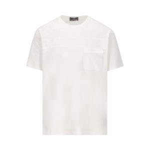 T-Shirt realizzata in cotone ed elastan.