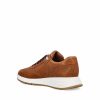 Sneakers realizzate in pelle. — изображение 3
