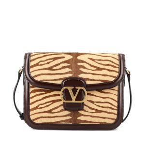 Borsa realizzata in pelle di vitello.