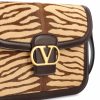 Borsa realizzata in pelle di vitello. — изображение 4
