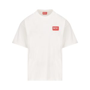 T-Shirt realizzata in cotone.