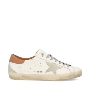 Sneakers in pelle.