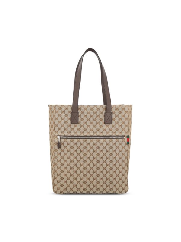 Borsa realizzata in tela.