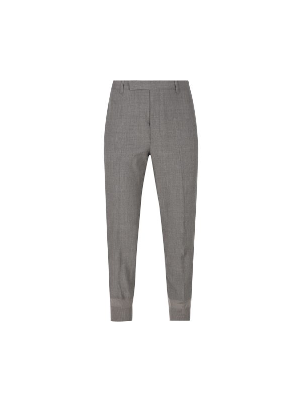 Pantaloni realizzati in lana.