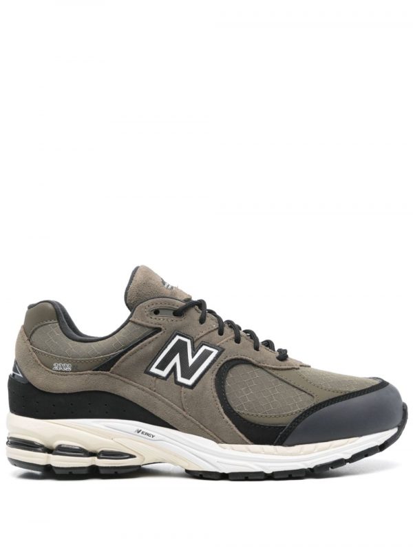 SNEAKER M2002