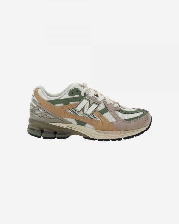 1906 Sneakers